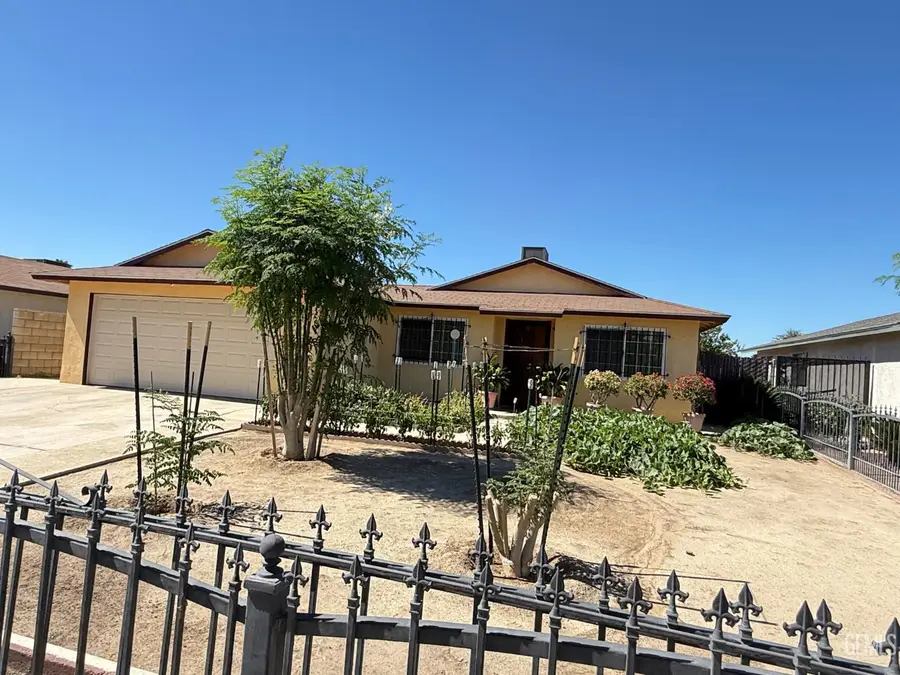 1107 20TH AVENUE, Delano, CA 93215 - #2