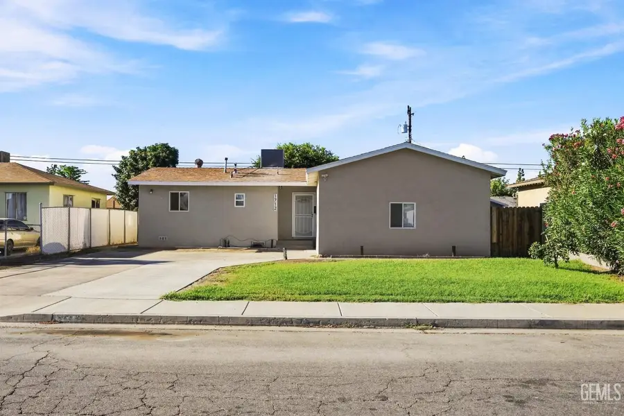 1712 CLARK AVENUE, Bakersfield, CA 93304 - #2