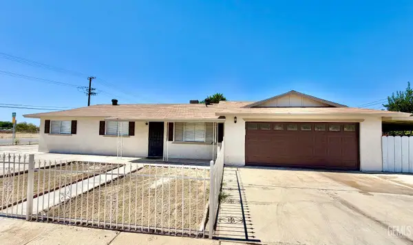 105 12TH AVENUE, Delano, CA 93215