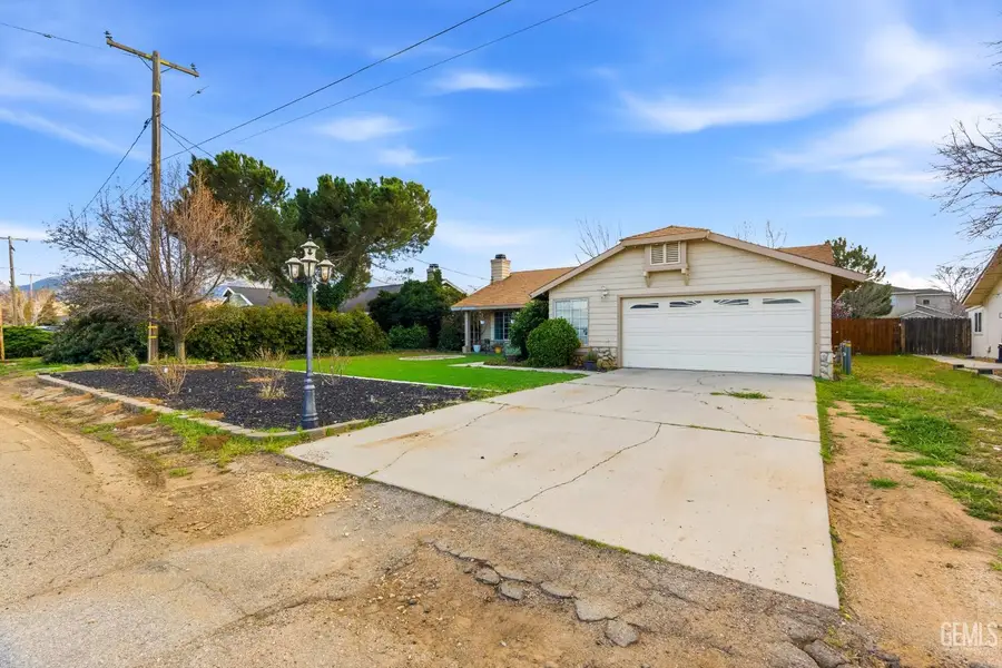 21461 SILVER DRIVE, Tehachapi, CA 93561 - #3