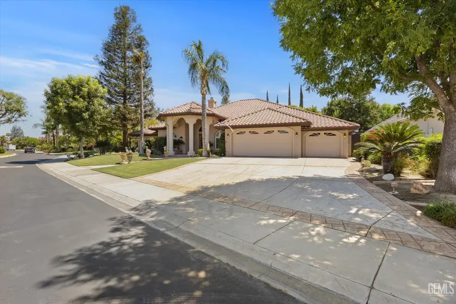 4618 ISLANDS DRIVE, Bakersfield, CA 93312 - #2