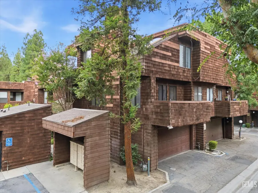700 NEW STINE ROAD #26, Bakersfield, CA 93309 - #2