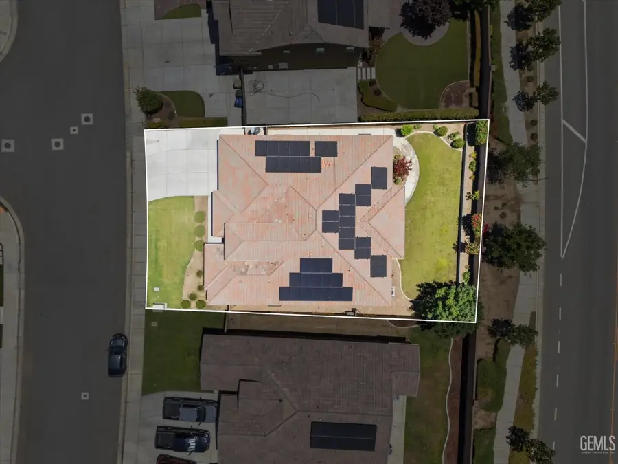 15103 NORTHAMPTON AVENUE, Bakersfield, CA 93314 - #3