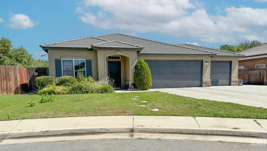 10828 TAMARRON DRIVE, Bakersfield, CA 93311 - #2