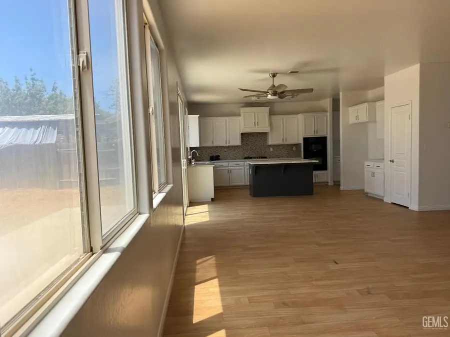 11613 PRESIDENTIAL ROAD, Bakersfield, CA 93312 - #3