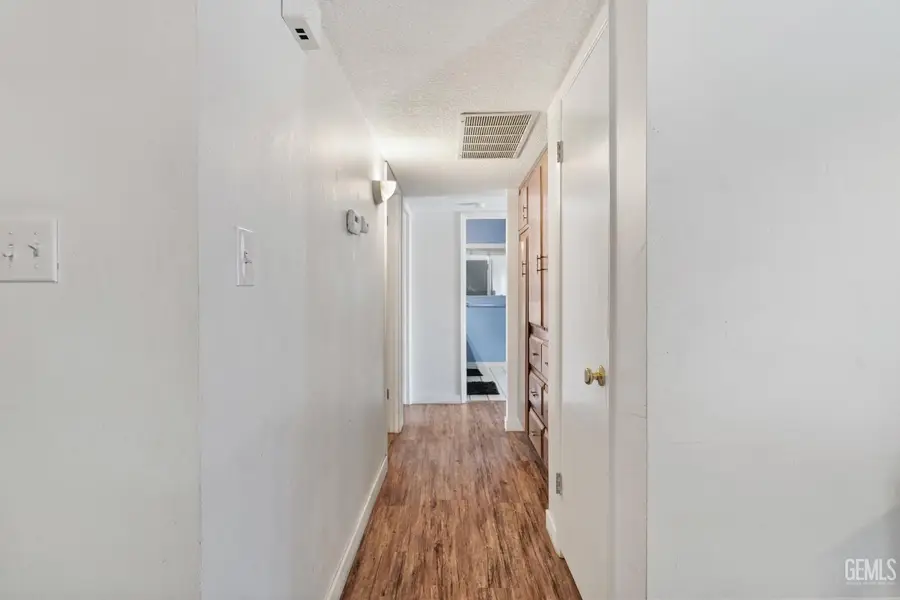 2304 BLADEN STREET, Bakersfield, CA 93309 - #2