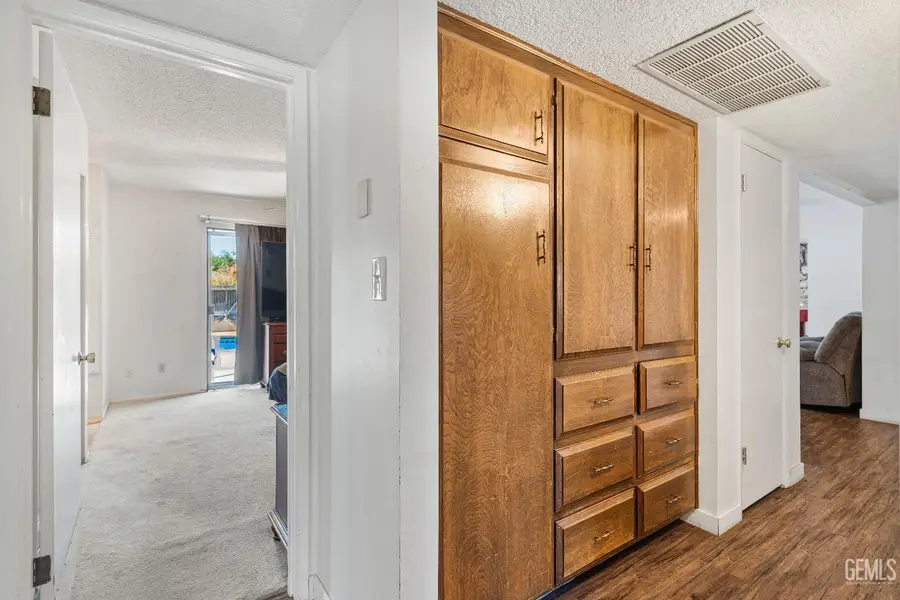 2304 BLADEN STREET, Bakersfield, CA 93309 - #3