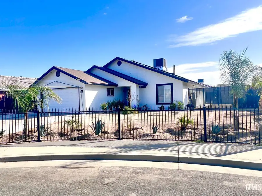 1612 XENIA COURT, Delano, CA 93215 - #2