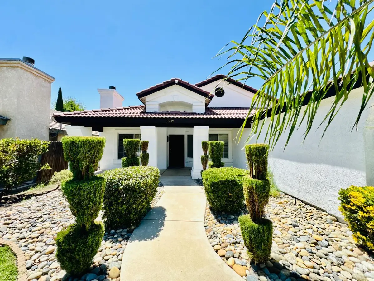 10419 OLYMPIA FIELDS DRIVE, Bakersfield, CA 93312 - #1