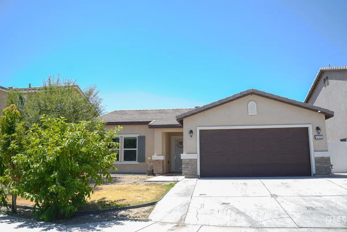5725 WINNIPEG DRIVE, Bakersfield, CA 93313 - #1