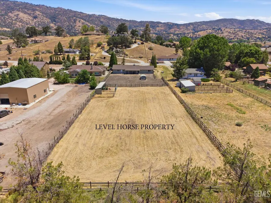 23461 LAKEVIEW DRIVE, Tehachapi, CA 93561 - #3