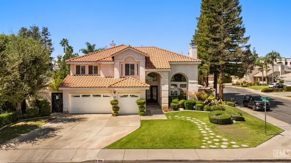 1001 SUNGRO WAY, Bakersfield, CA 93311