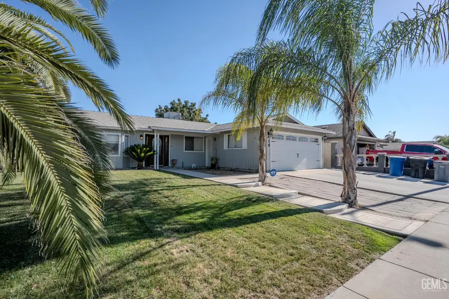 416 ALHAMBRA AVENUE, Delano, CA 93215 - #2