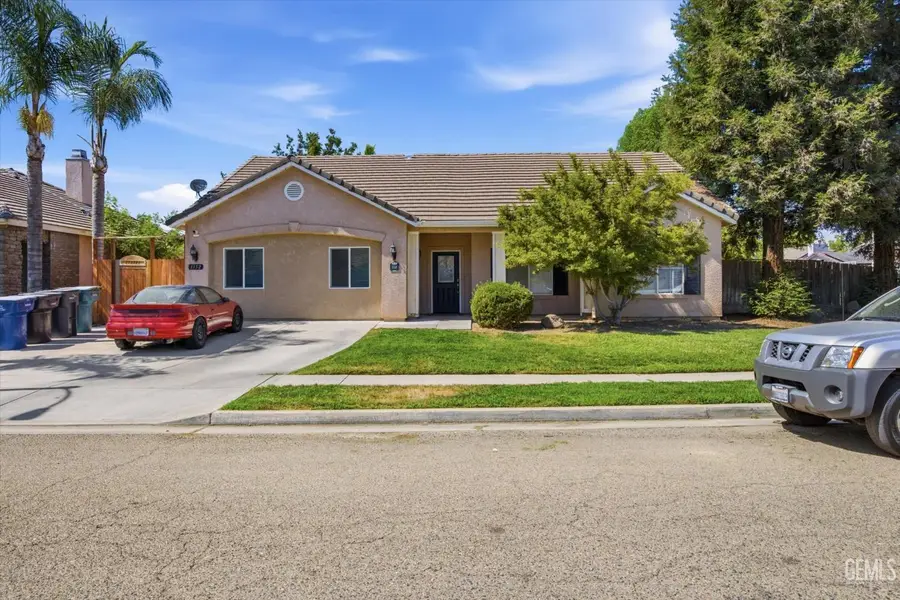 1158 CHARDONNAY COURT, Tulare, CA 93274 - #3