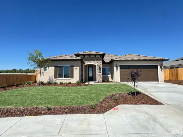 7725 DENMARSH STREET, Bakersfield, CA 93311