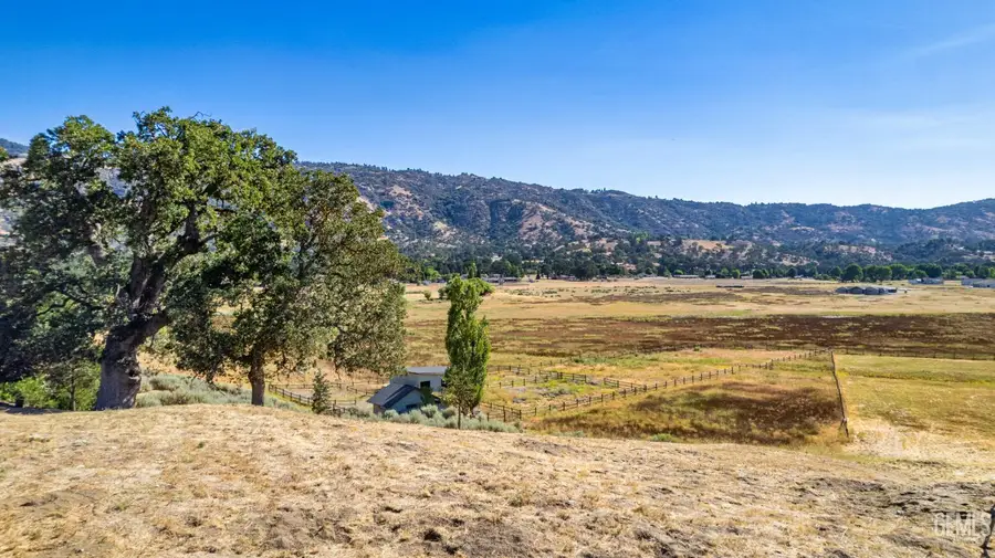 23700 DART DRIVE, Tehachapi, CA 93561 - #3