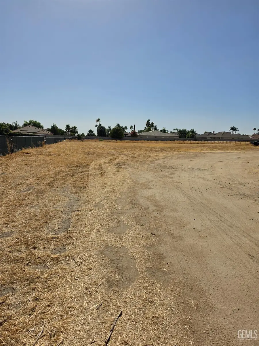 4001 JENKINS ROAD, Bakersfield, CA 93314 - #2