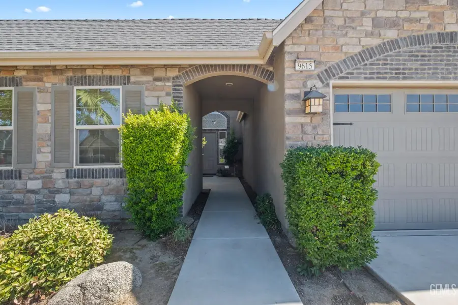 9615 TORTUGA DEL MAR DRIVE, Bakersfield, CA 93314 - #3