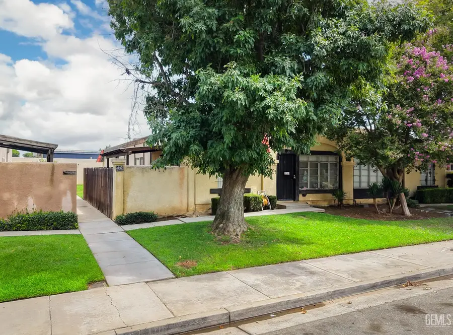 3600 SAMPSON COURT #B, Bakersfield, CA 93309 - #3