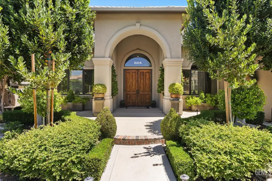 5415 VIA SORRENTO, Bakersfield, CA 93306 - #3
