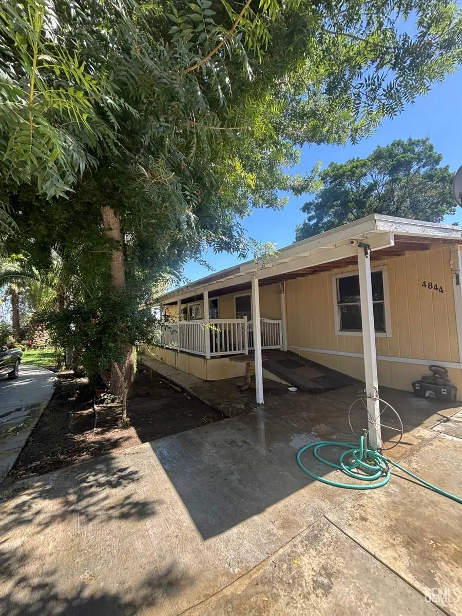 4844 BANNING STREET, Bakersfield, CA 93314 - #2