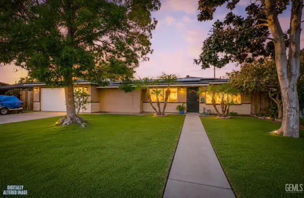 2608 REX AVENUE, Bakersfield, CA 93304