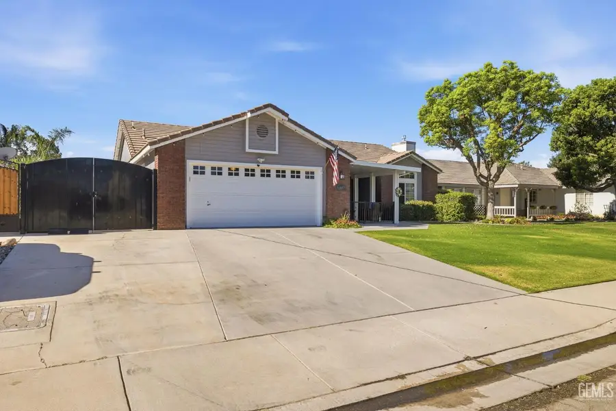 11107 ACADEMY AVENUE, Bakersfield, CA 93312 - #2