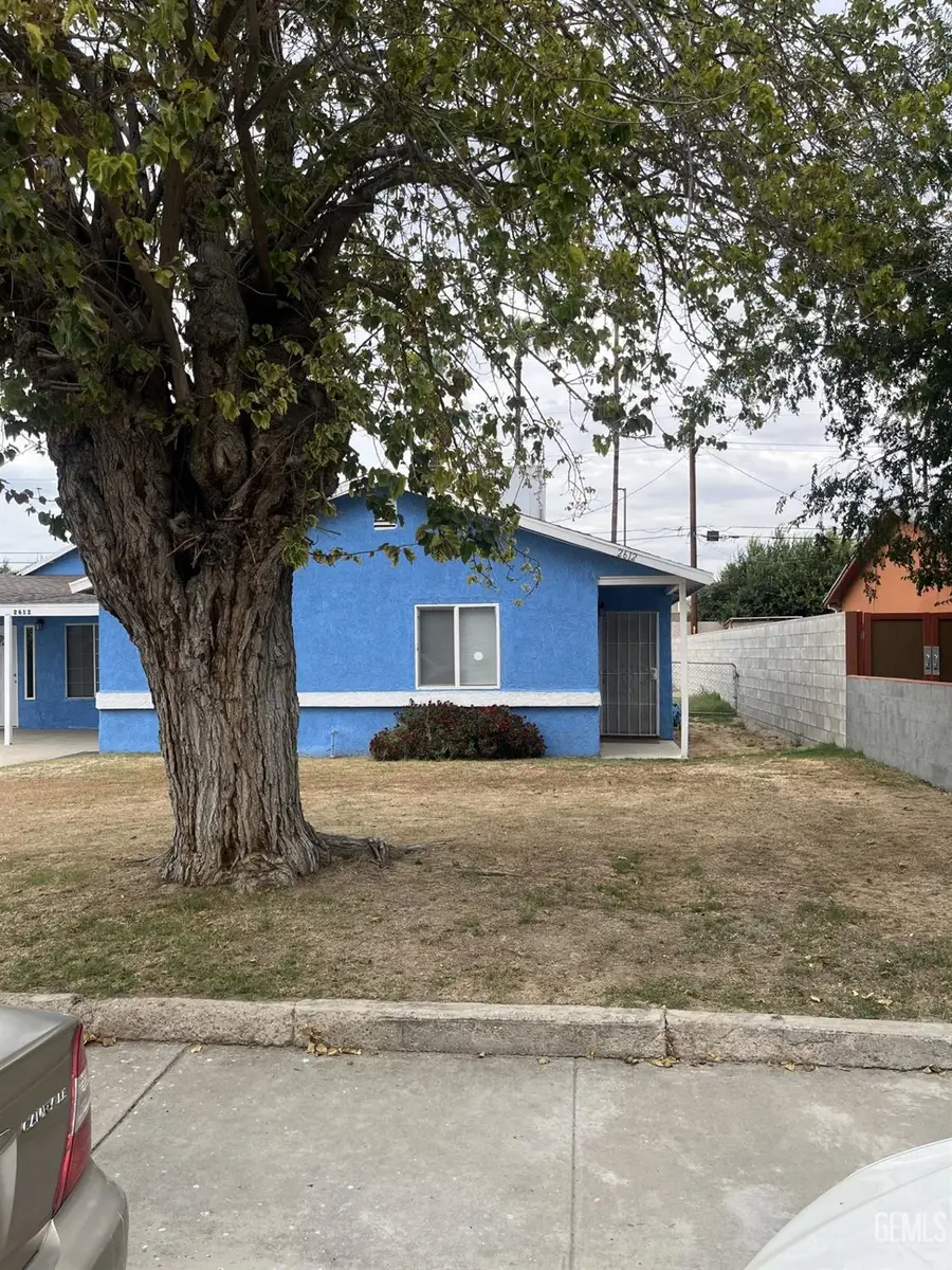 2612 NORMAN AVENUE, Bakersfield, CA 93304 - #2