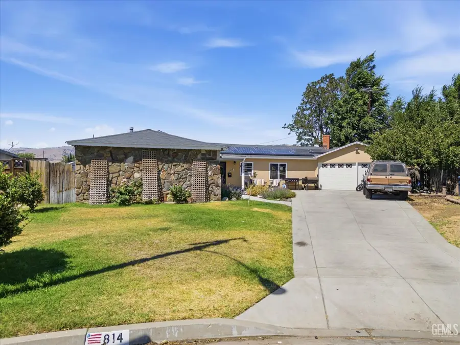 814 BAMBOO COURT, Tehachapi, CA 93561 - #2