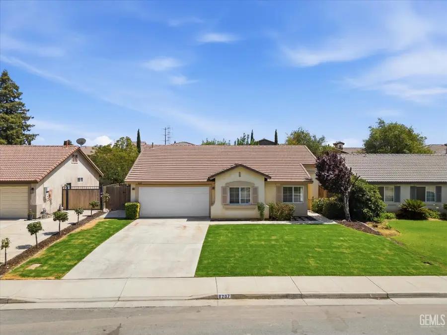 8207 MOSSROCK DRIVE, Bakersfield, CA 93312 - #2