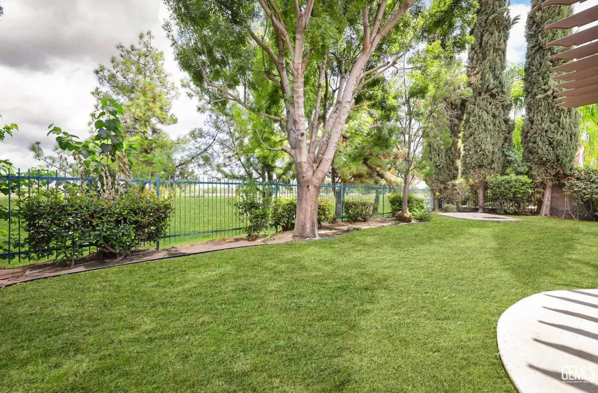 5204 BOULDER CREEK PLACE, Bakersfield, CA 93312 - #1