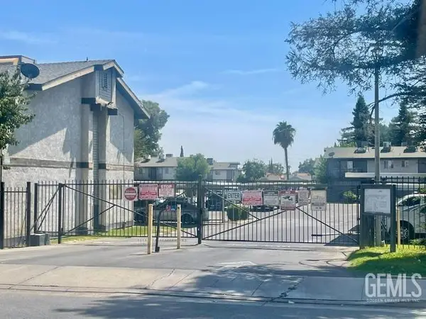 4701 BEECHWOOD STREET #65, Bakersfield, CA 93309