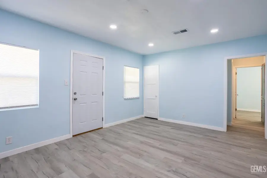 2525 BUDDY DRIVE, Bakersfield, CA 93307 - #3