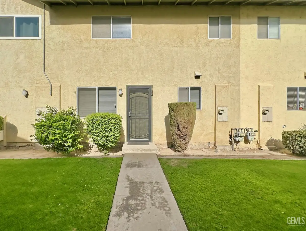 800 LEXINGTON STREET #33, Delano, CA 93215 - #1
