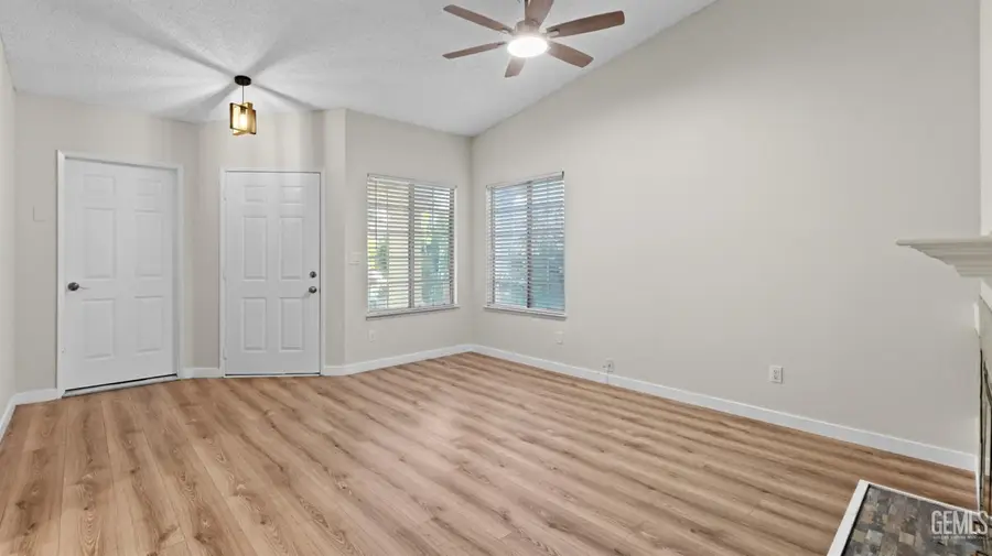 2004 OCEAN VIEW DRIVE, Bakersfield, CA 93307 - #3