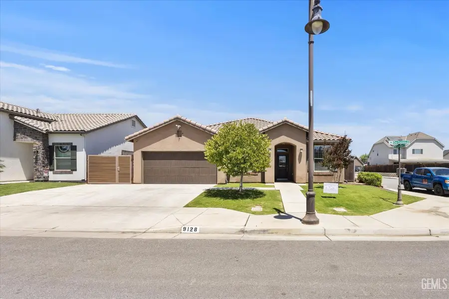 9128 OAK GARDEN LANE, Shafter, CA 93263 - #2