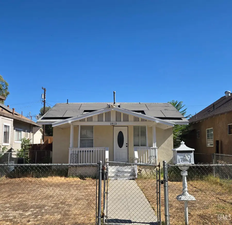 1812 ORANGE STREET, Bakersfield, CA 93304 - #2