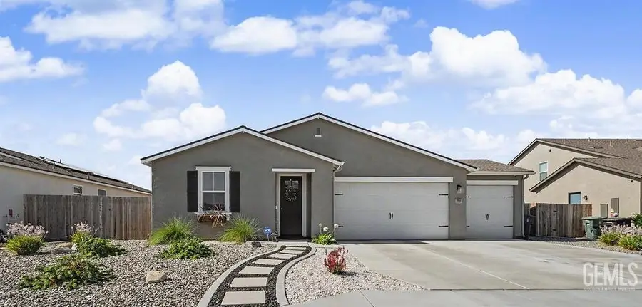 7717 RIDGE FOREST DRIVE, Bakersfield, CA 93313 - #2