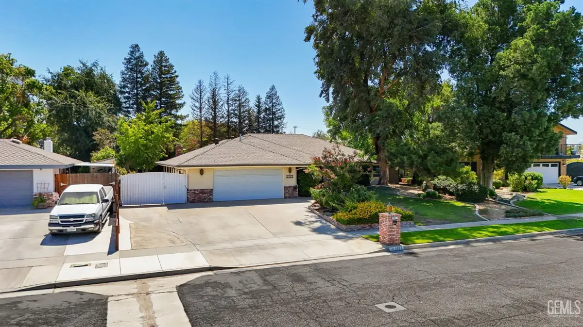 6918 CRESTWOOD STREET, Bakersfield, CA 93308 - #1