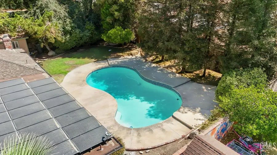 6918 CRESTWOOD STREET, Bakersfield, CA 93308 - #3