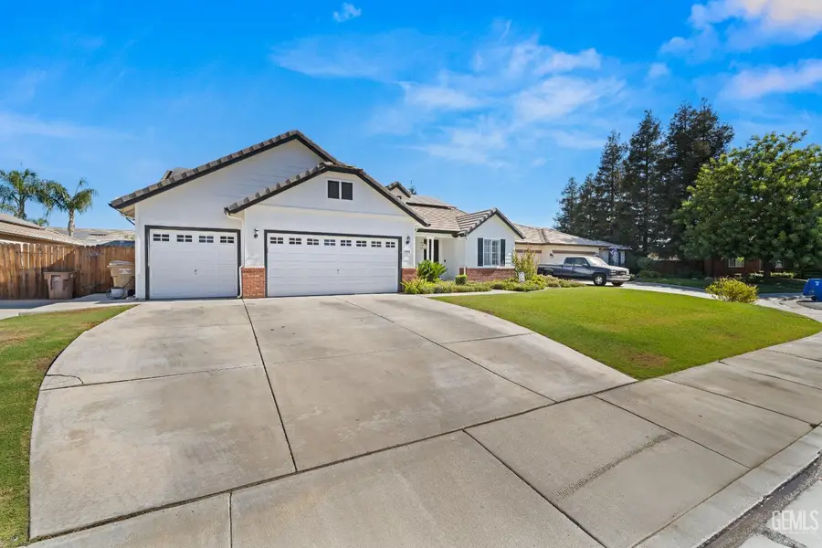 11316 SAN MINIATO AVENUE, Bakersfield, CA 93312 - #3