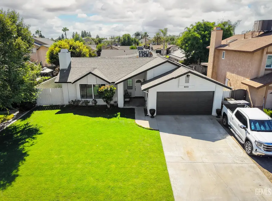 6001 CASTLEFORD STREET, Bakersfield, CA 93313 - #3