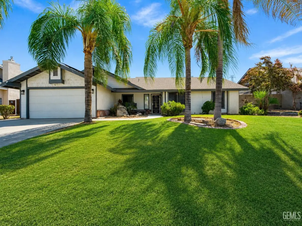 3104 HOLBROOK STREET, Bakersfield, CA 93312 - #1