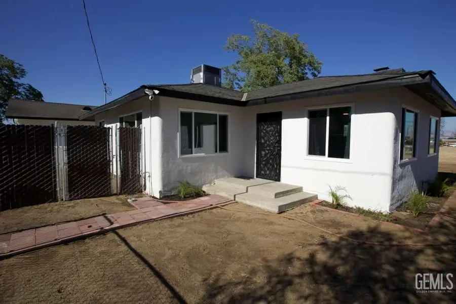 900 E CASA LOMA DRIVE, Bakersfield, CA 93307 - #3