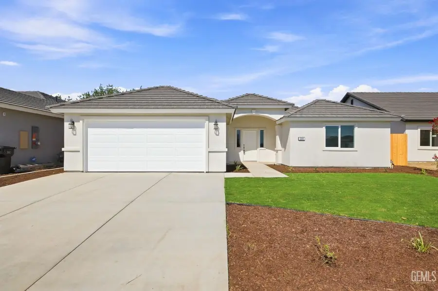 609 LAWFORD STREET, Shafter, CA 93263 - #2