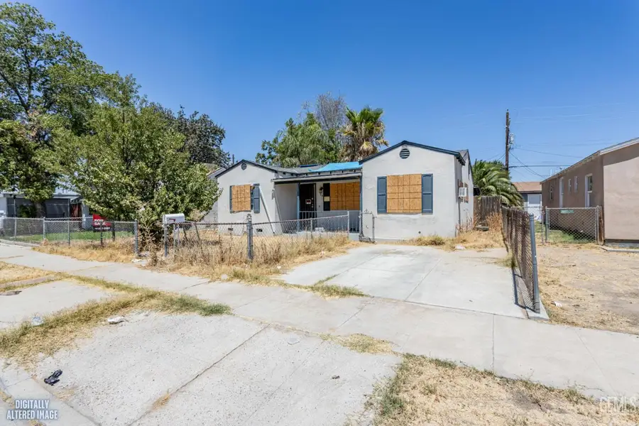 818 WASHINGTON AVENUE, Bakersfield, CA 93308 - #3
