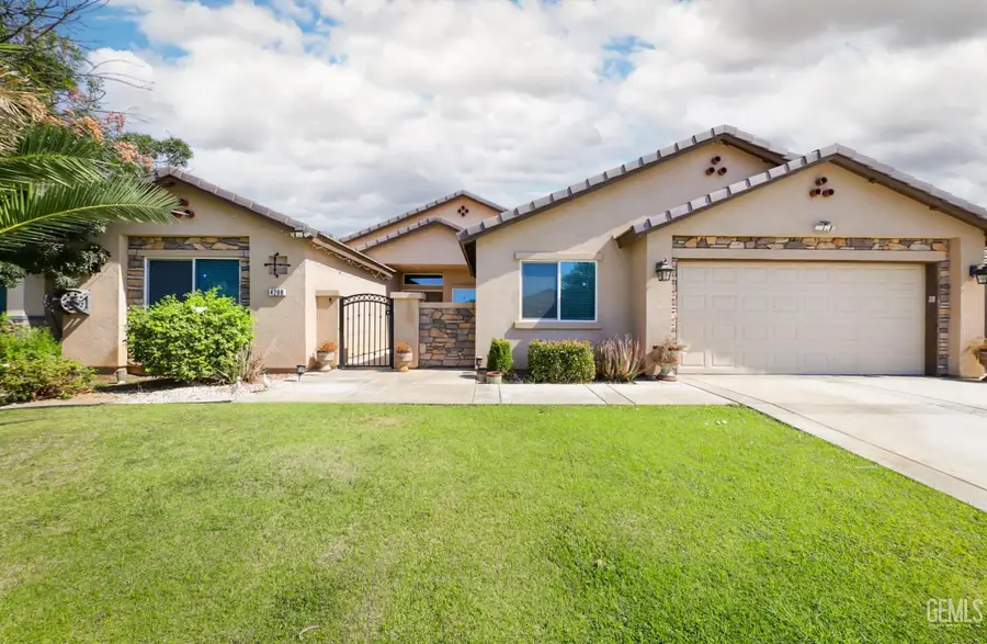 4208 SIERRA MADRE AVENUE, Bakersfield, CA 93313 - #3