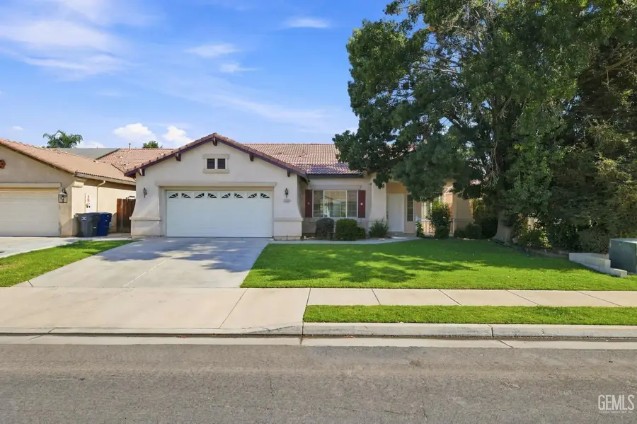 11122 DAWSON FALLS AVENUE, Bakersfield, CA 93312 - #2