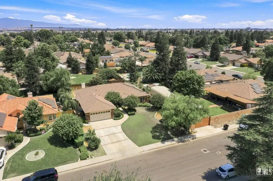 5600 ROCKWELL DRIVE, Bakersfield, CA 93308 - #3