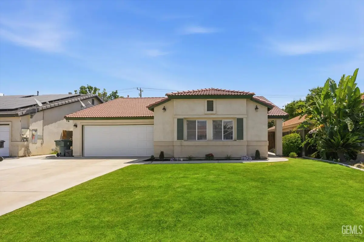 5904 BRIDGE CREEK AVENUE, Bakersfield, CA 93313 - #1